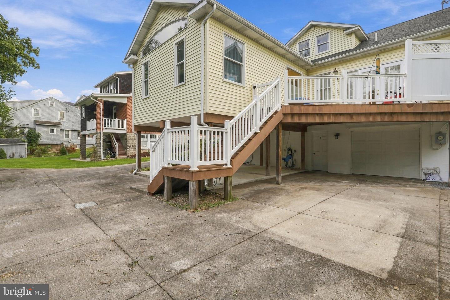 141 State St Property Photo 36