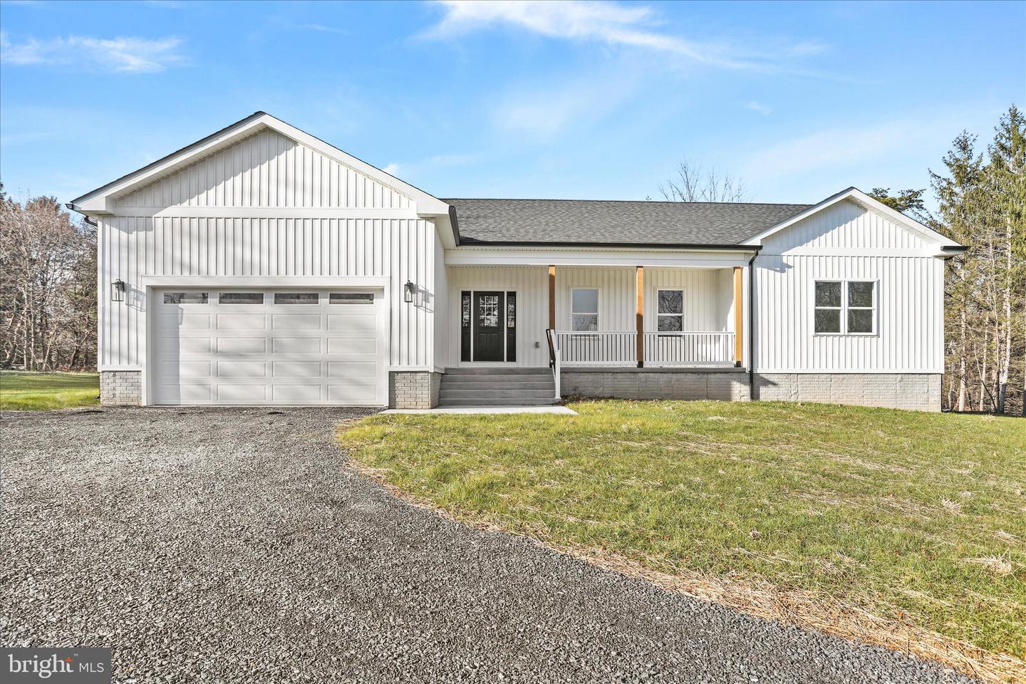 6348 Cherry Run Road Property Photo 1