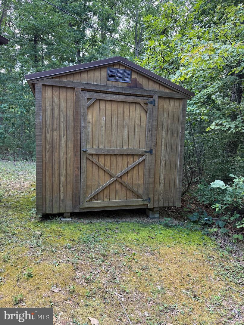 722 Oak Hill Rd Property Photo 15