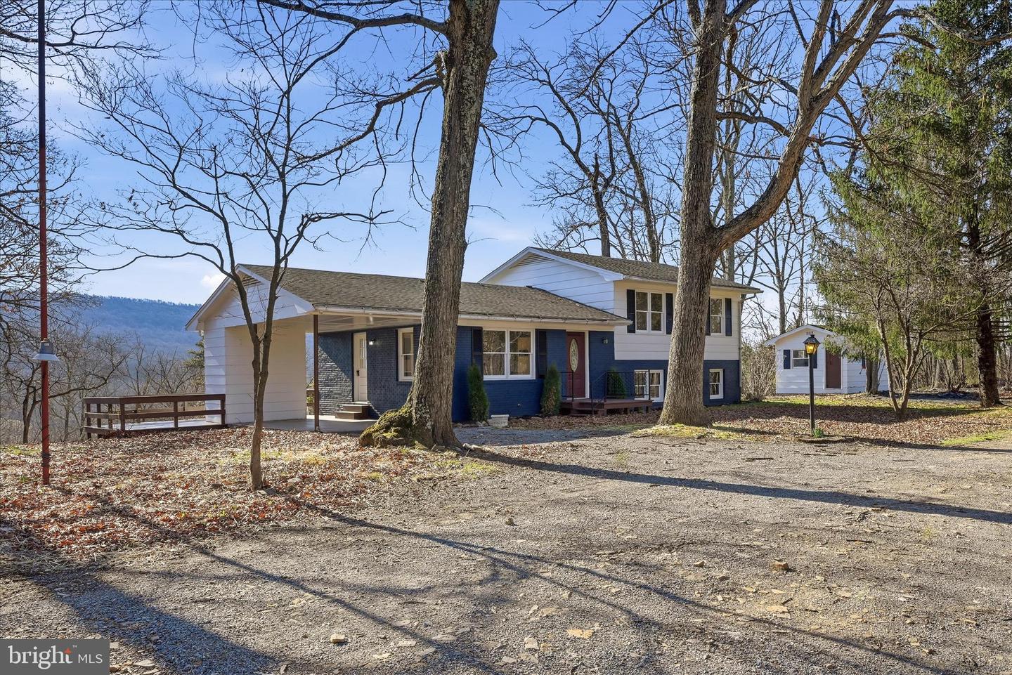 2280 PINE GROVE RD Property Photo 1