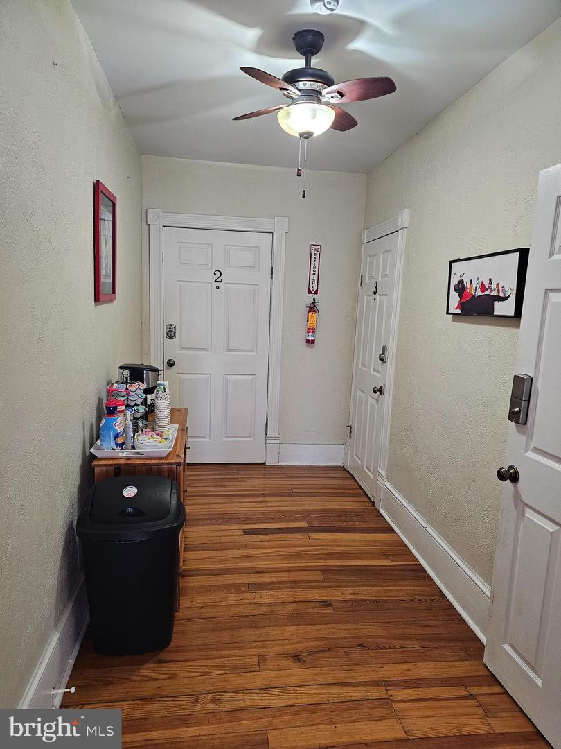 174 N Washington St Property Photo 25