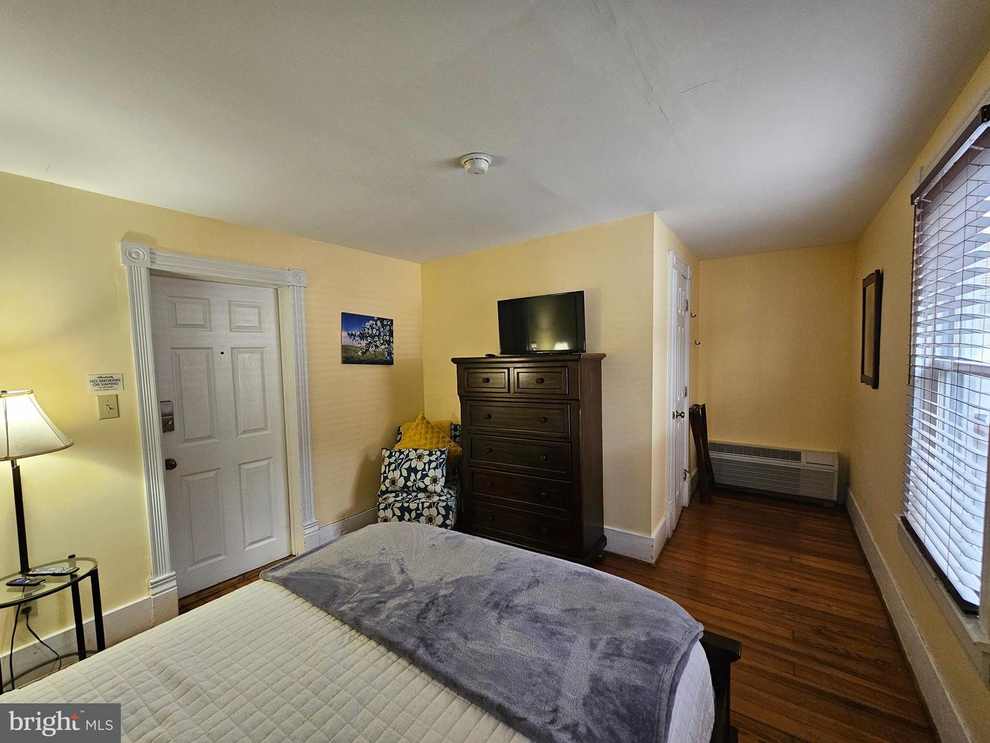 174 N Washington St Property Photo 34