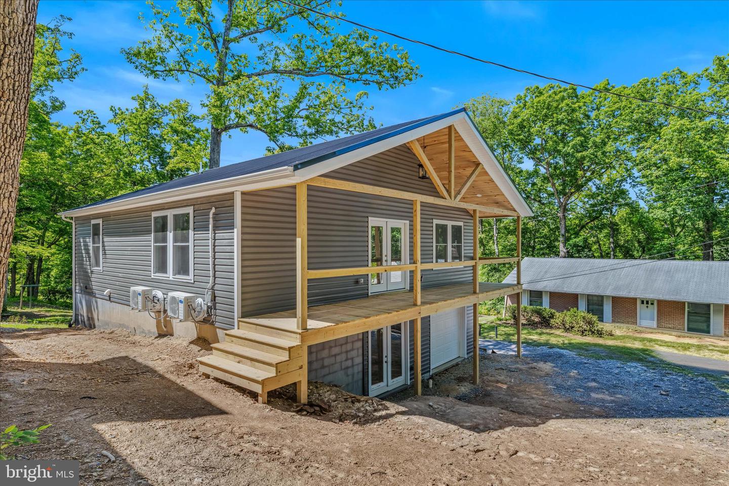 21 HILLTOP STREET Property Photo 1