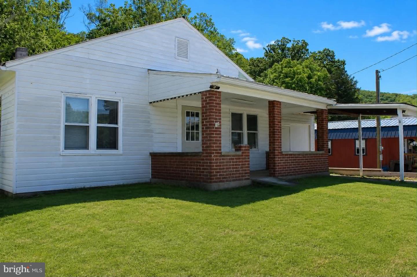 685 Henry W Miller Blvd Property Photo 2