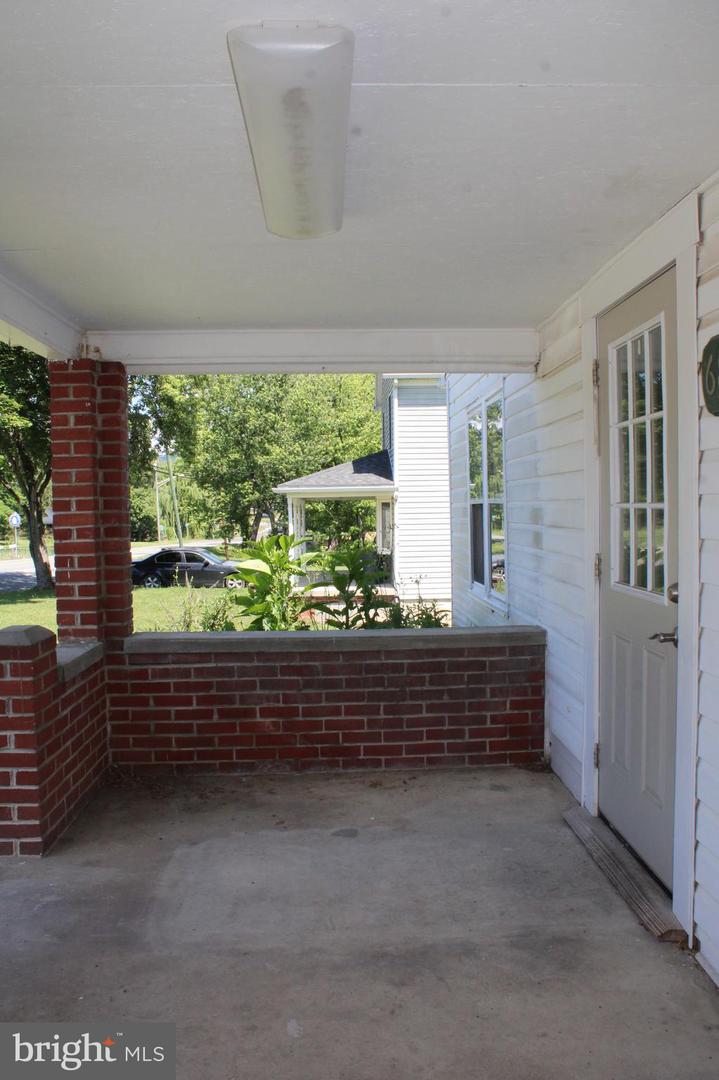 685 Henry W Miller Blvd Property Photo 9