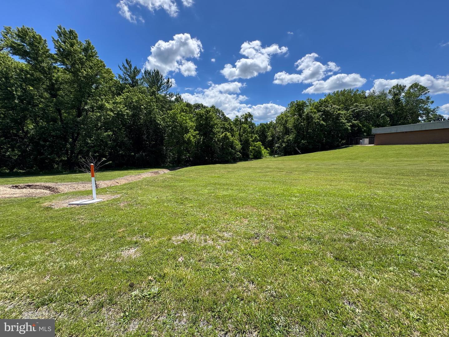 Sand Mine Rd Property Photo 2