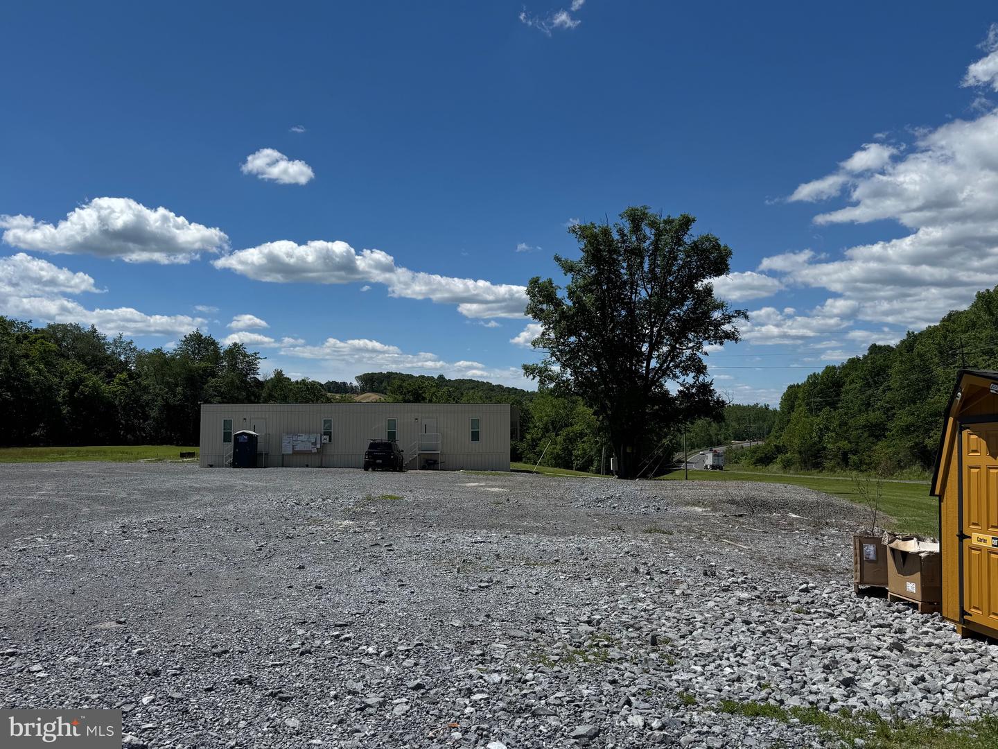 522 #sand Mine Rd Corner Property Photo 10