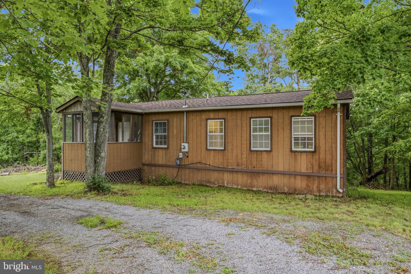 602 Plum Tree Ln Property Photo 1