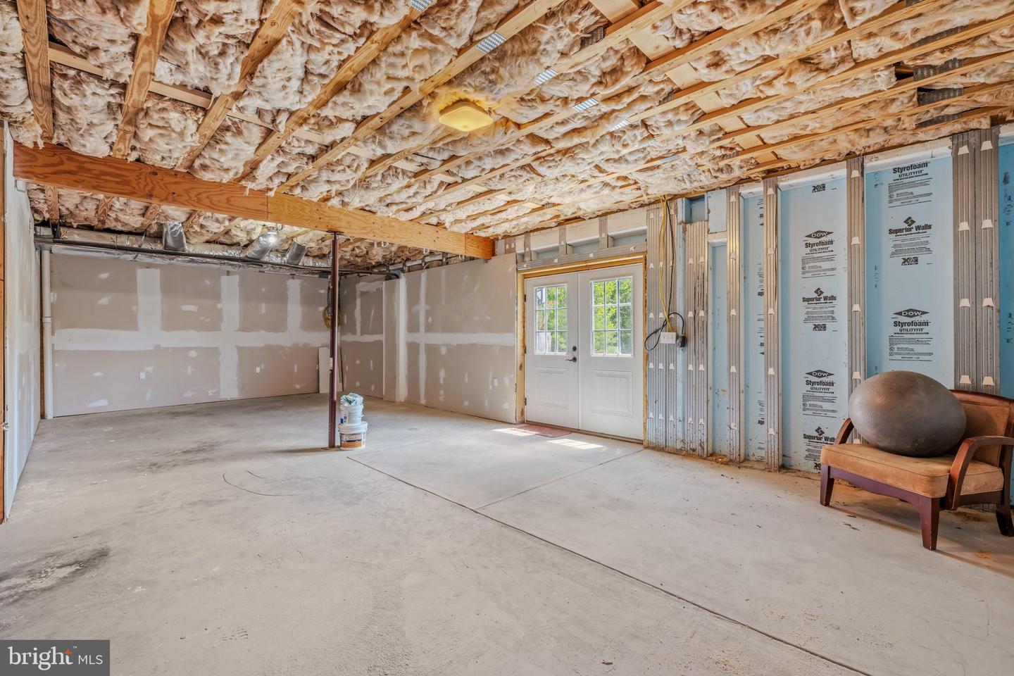 1089 Waugh Rd Property Photo 42