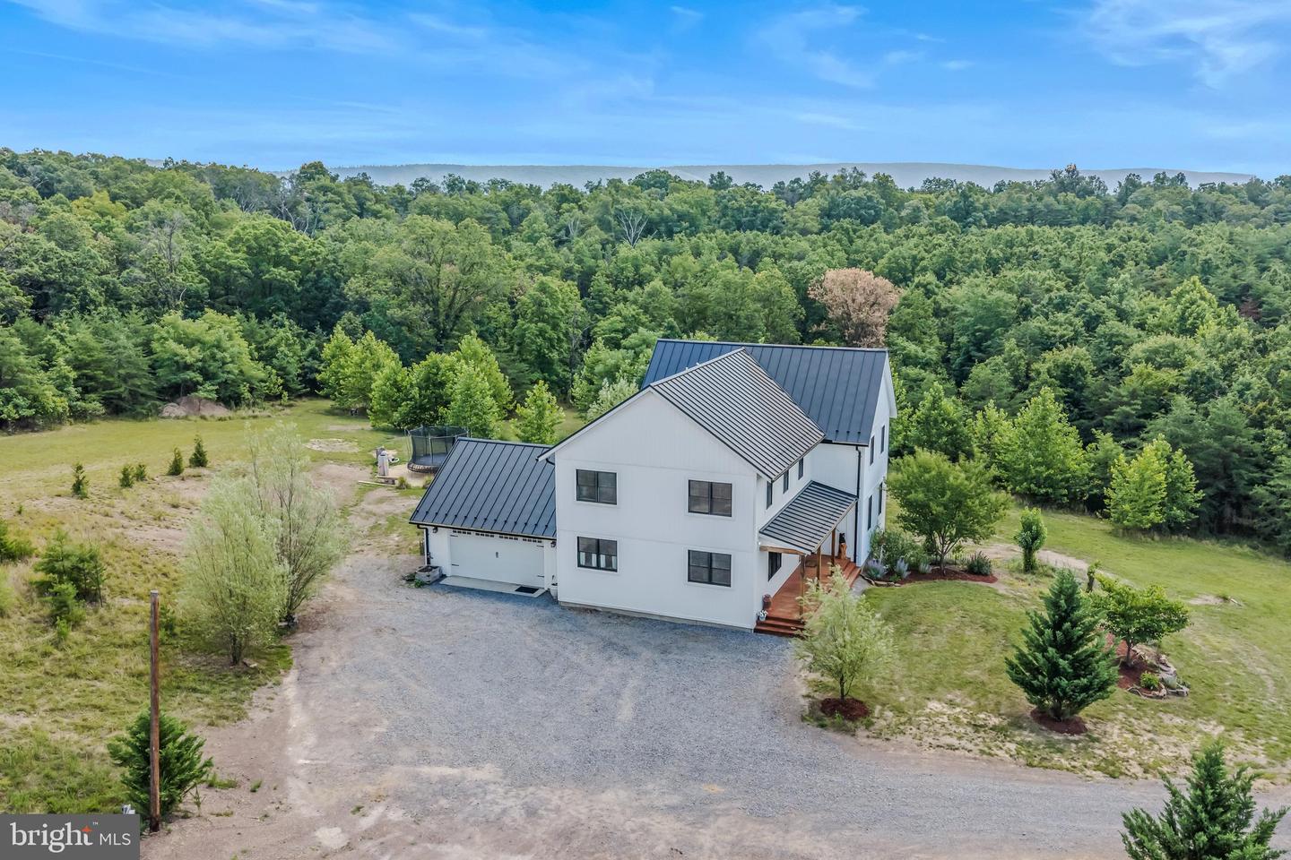 1089 Waugh Rd Property Photo 63