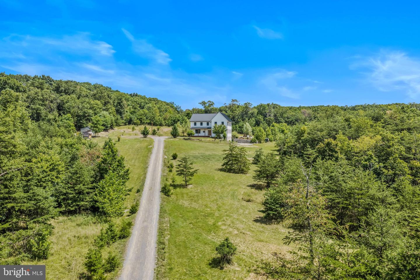 1089 Waugh Rd Property Photo 66
