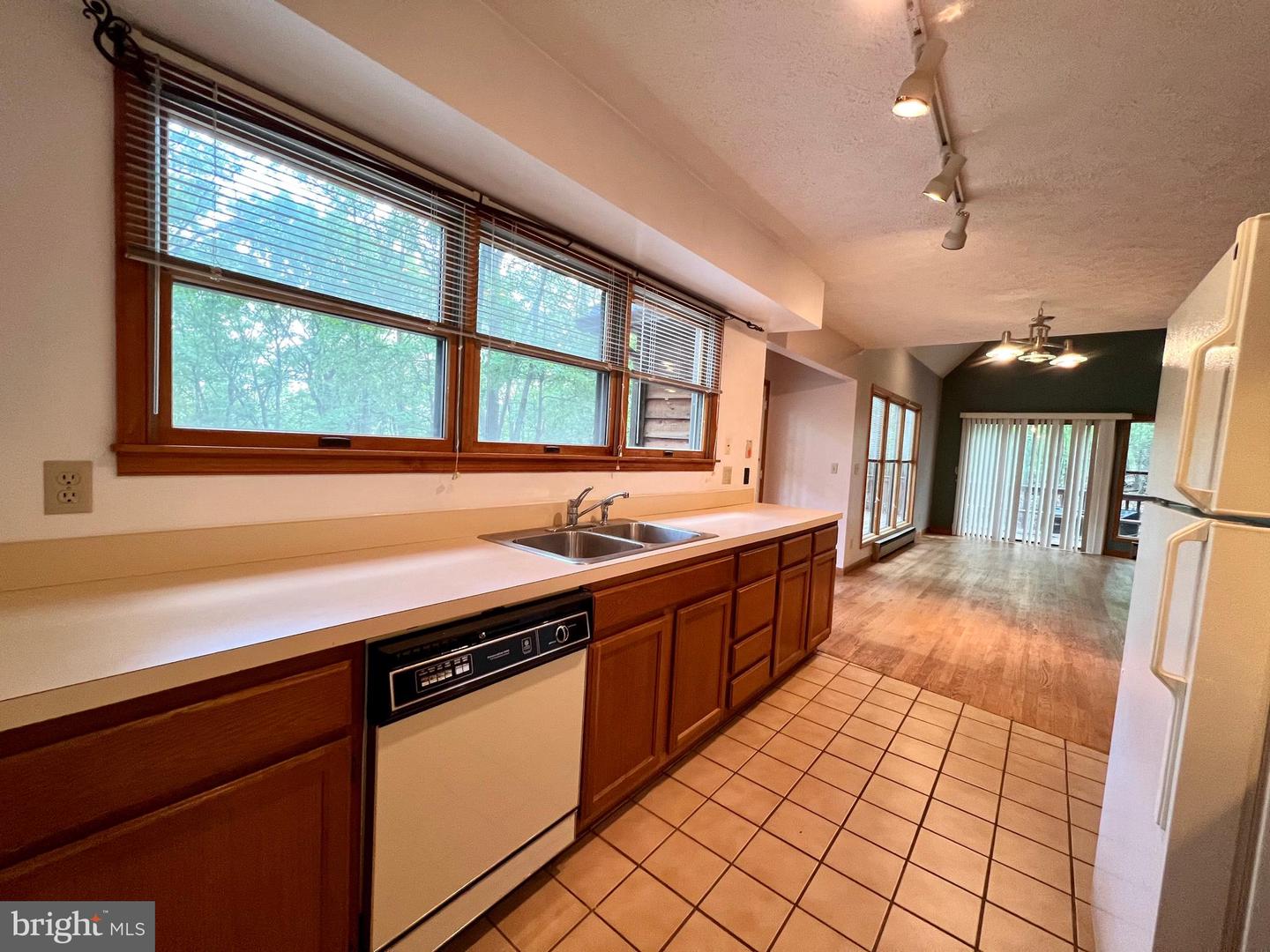 148 S Fieldstone Ln Property Photo 16