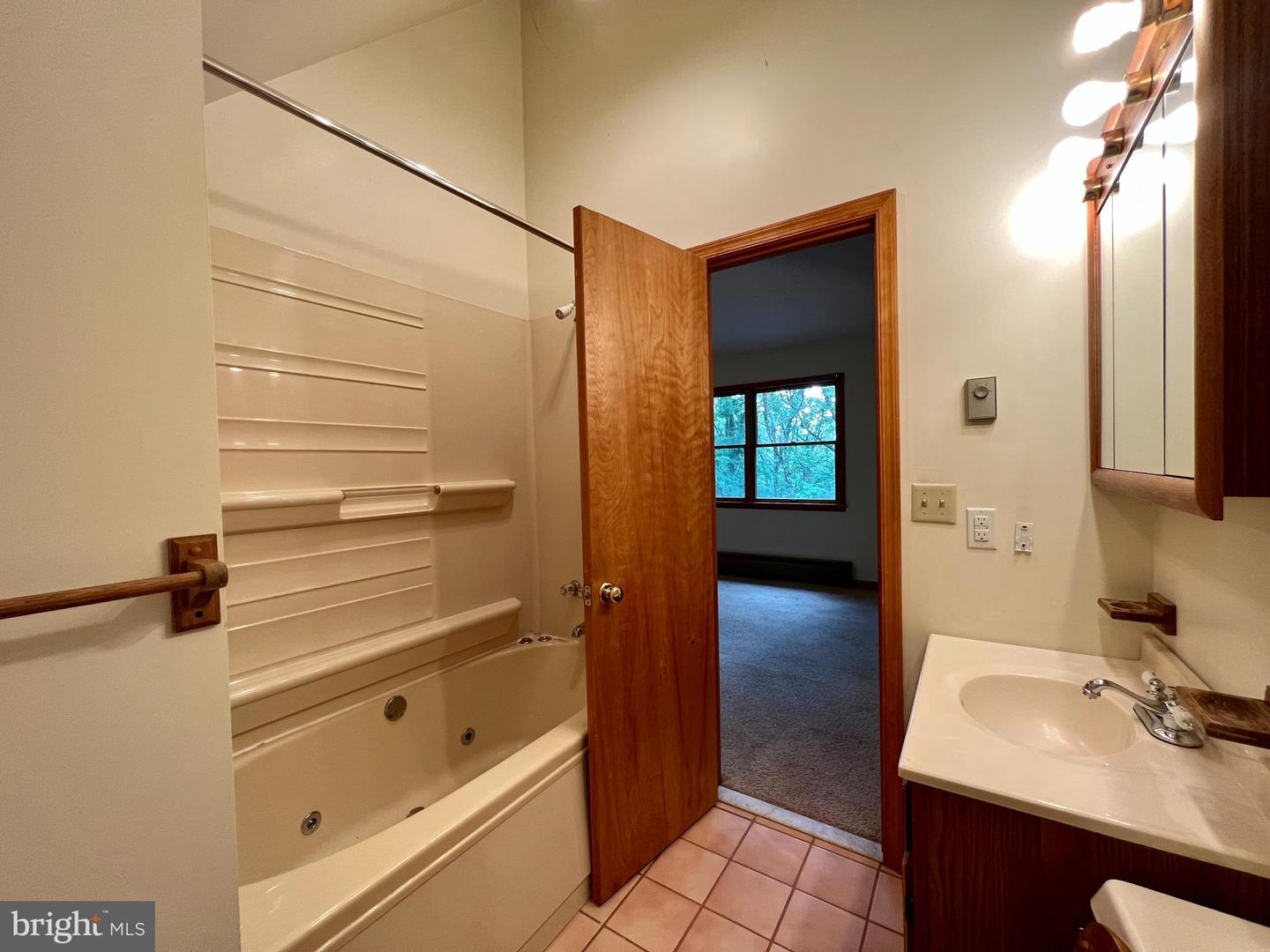 148 S Fieldstone Ln Property Photo 32