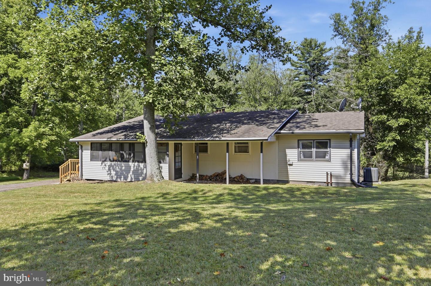 13340 Cacapon Road Property Photo 5