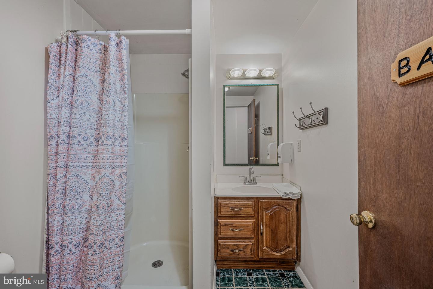176/184 Wilkes Street Property Photo 20