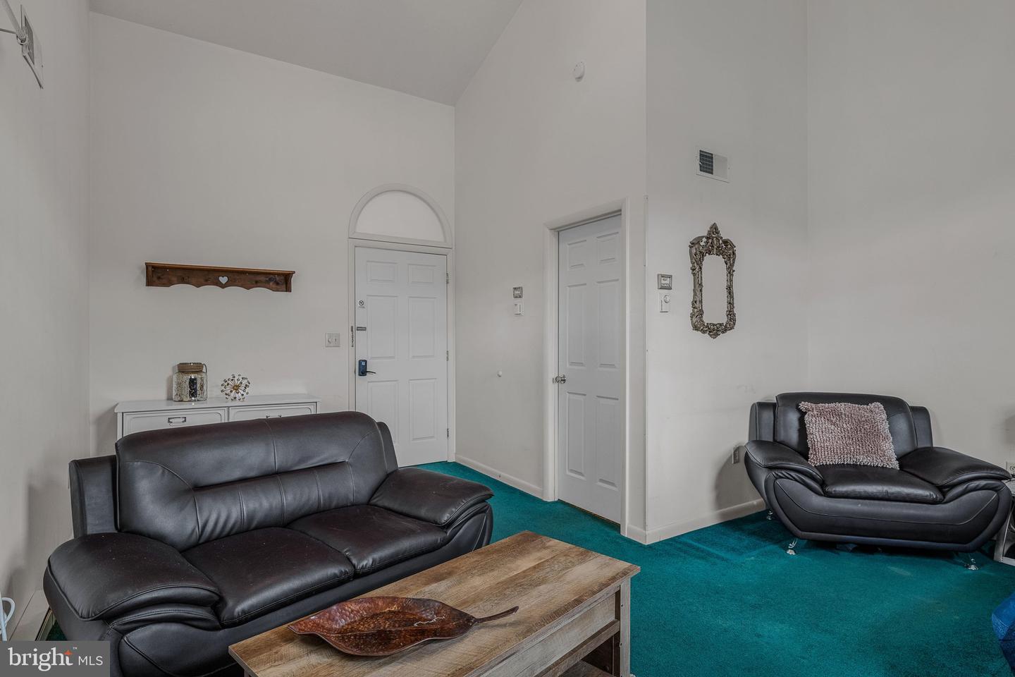 176/184 Wilkes Street Property Photo 38