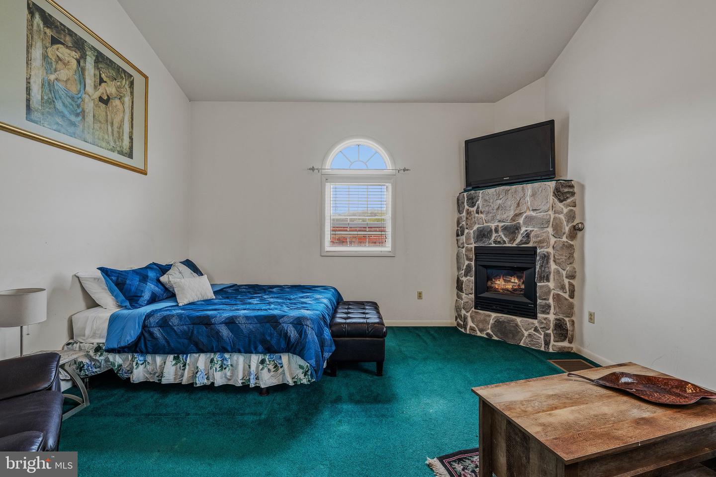 176/184 Wilkes Street Property Photo 40