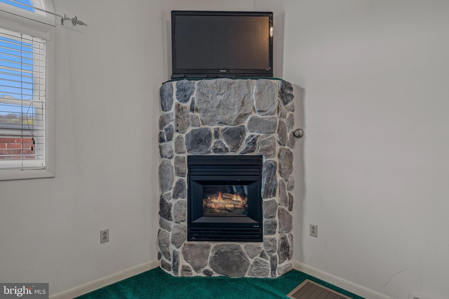 176/184 Wilkes Street Property Photo 41