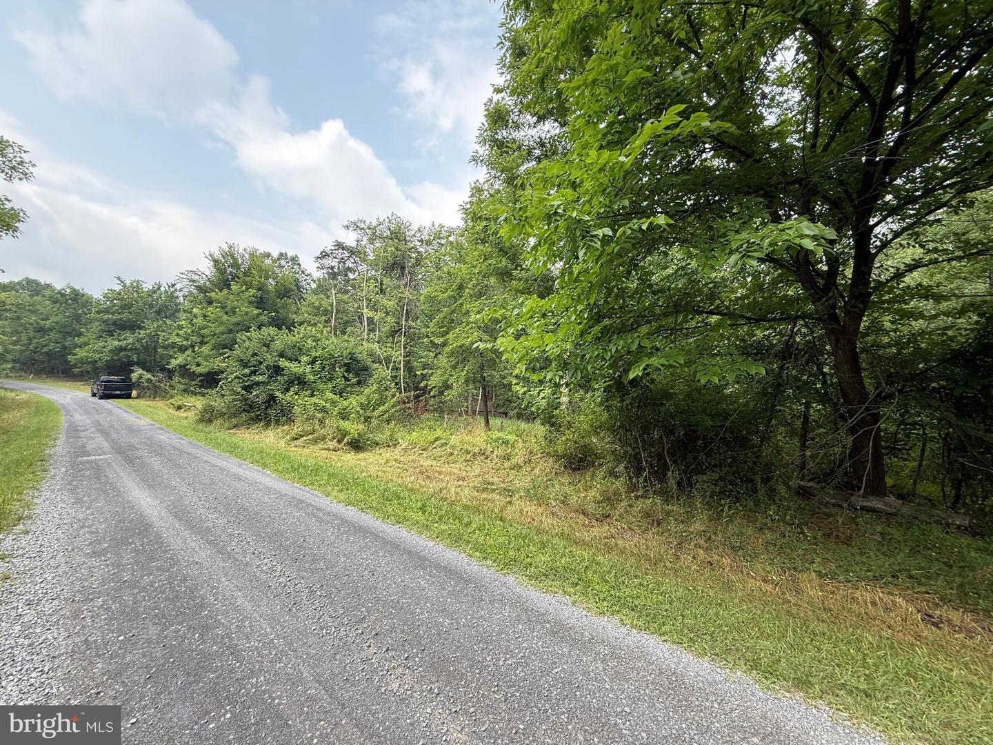 Hungaria Avenue Property Photo 1