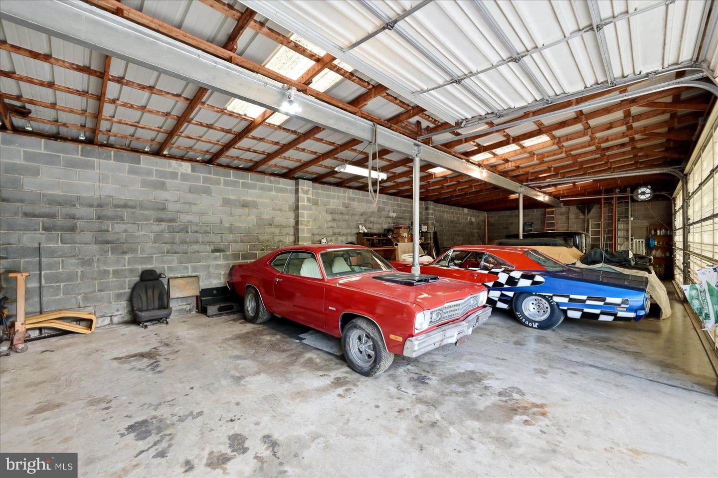 9581 Valley Rd Property Photo 42