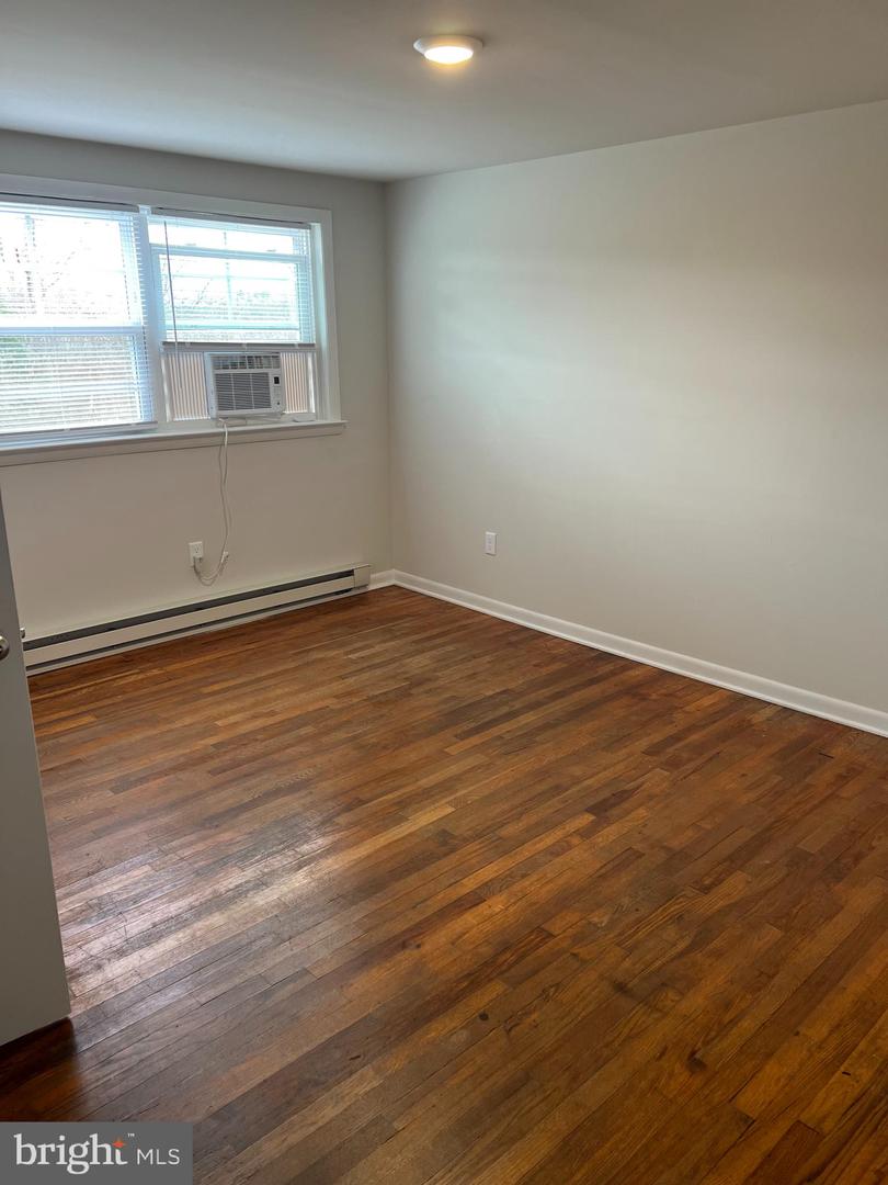 156 Tower Circle Rd #2 Property Photo 3