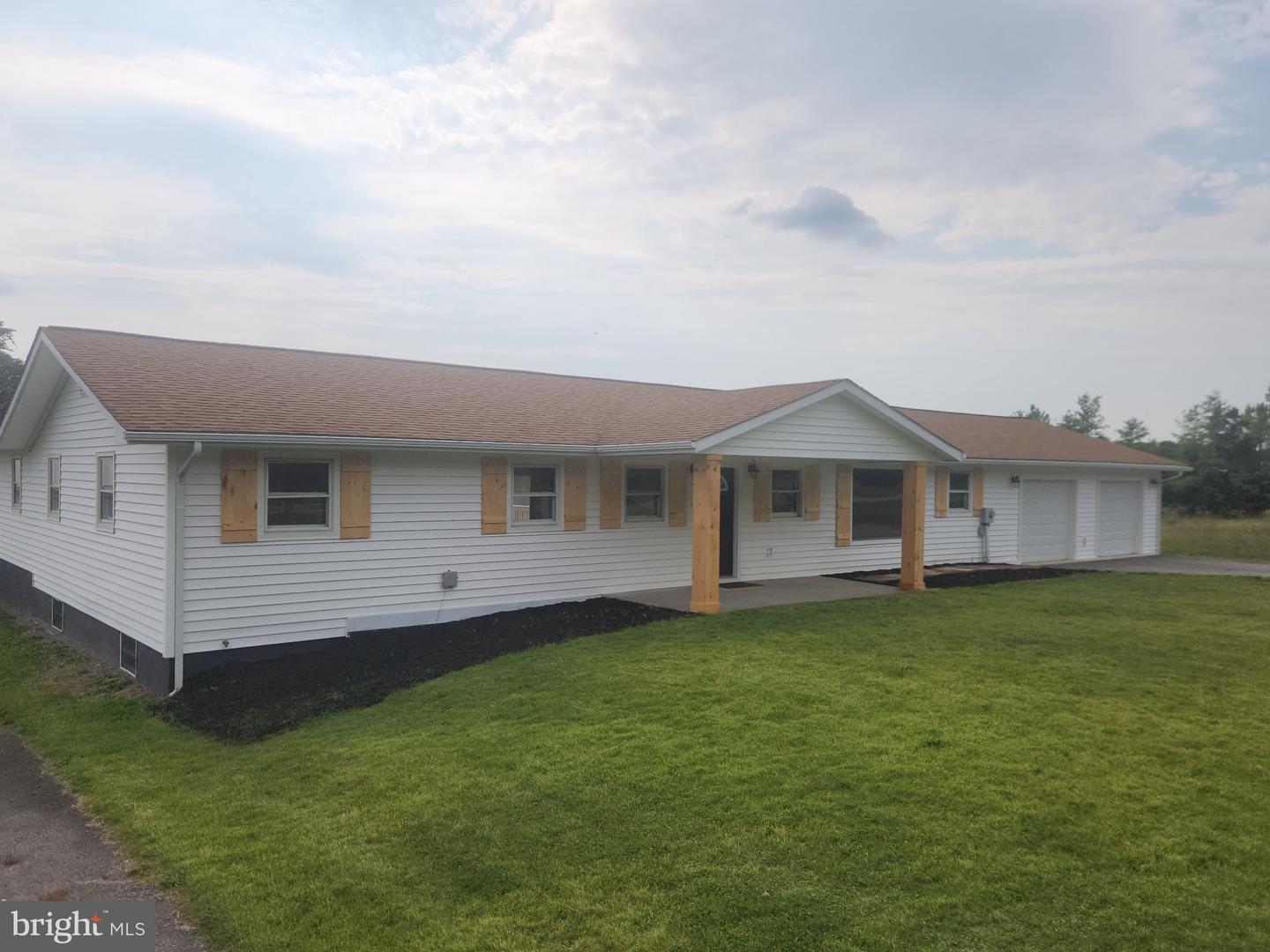 11223 Valley Rd Property Photo 1