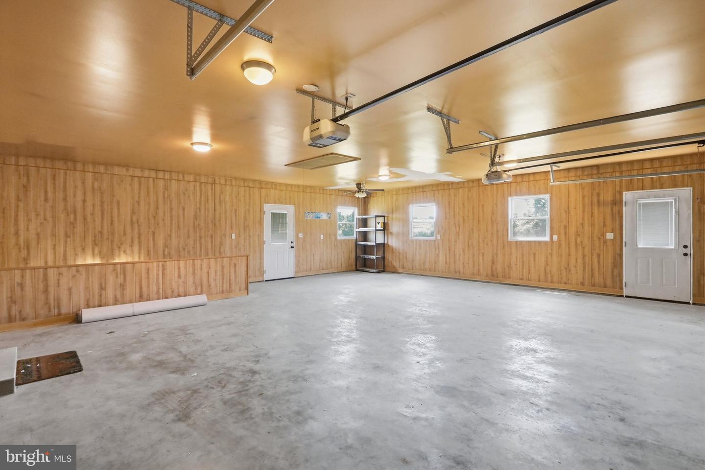 11223 Valley Rd Property Photo 34