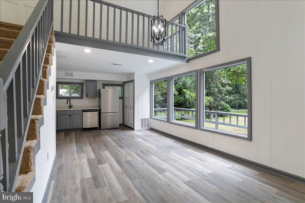 69 Dragonfly Way Property Photo 13