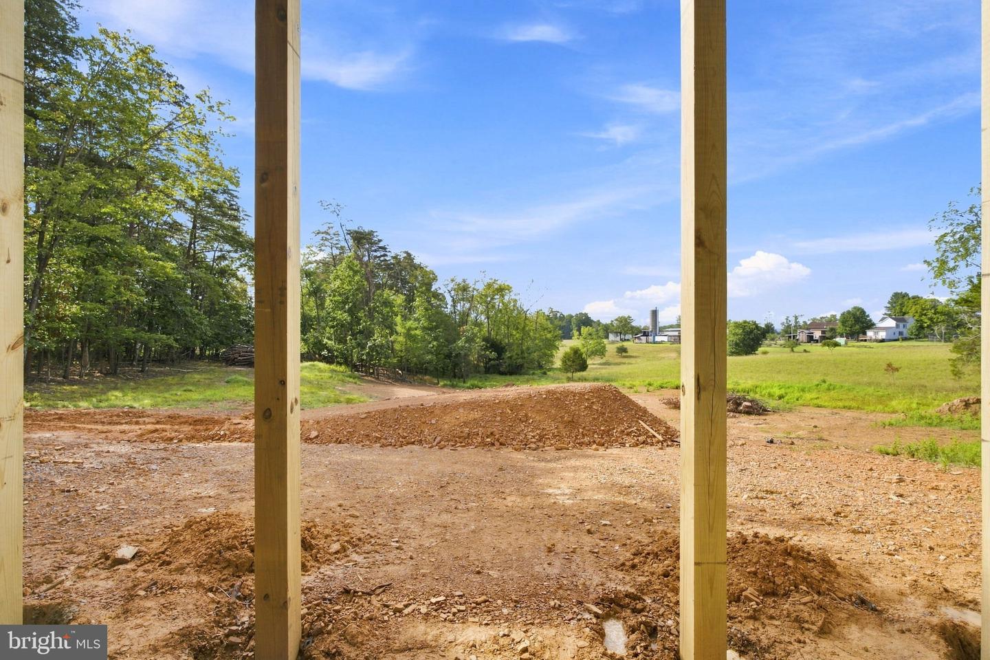 Silage Lot 8 Ln Property Photo 6