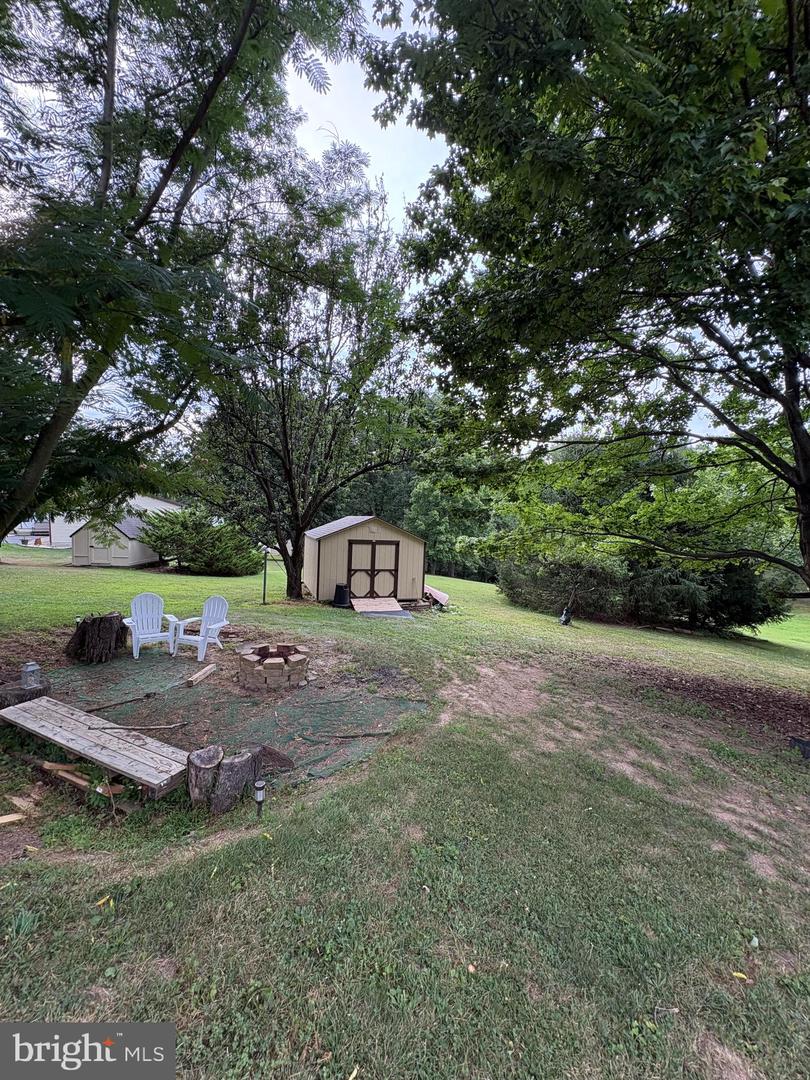 68 Sunset Drive Property Photo 5