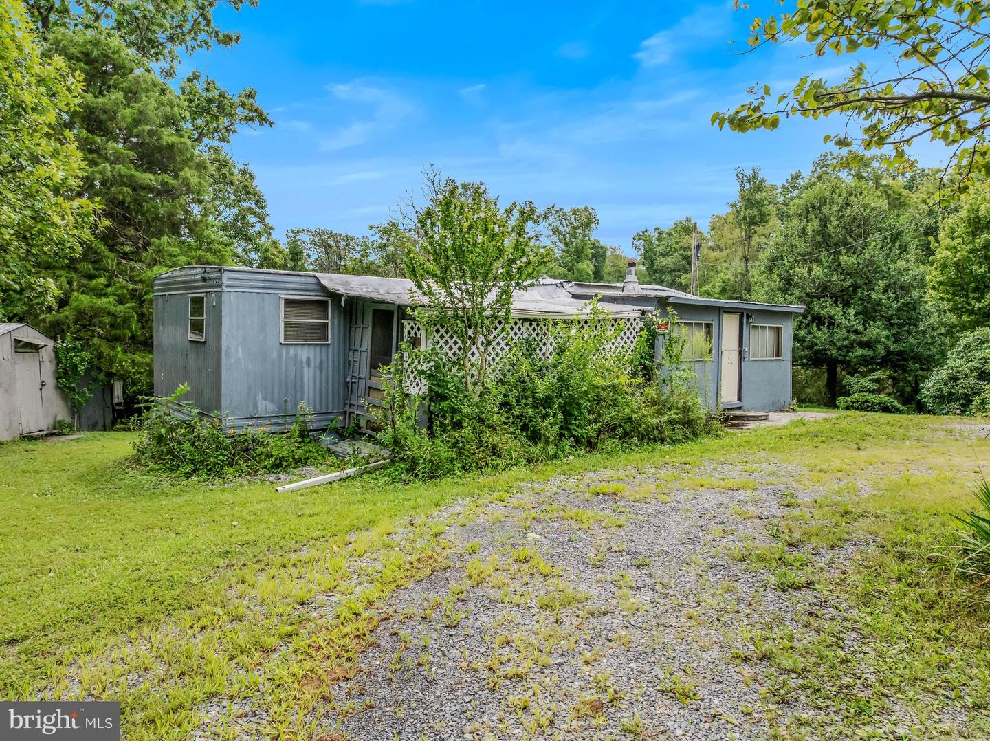 175 Pheasant Ln Property Photo 12