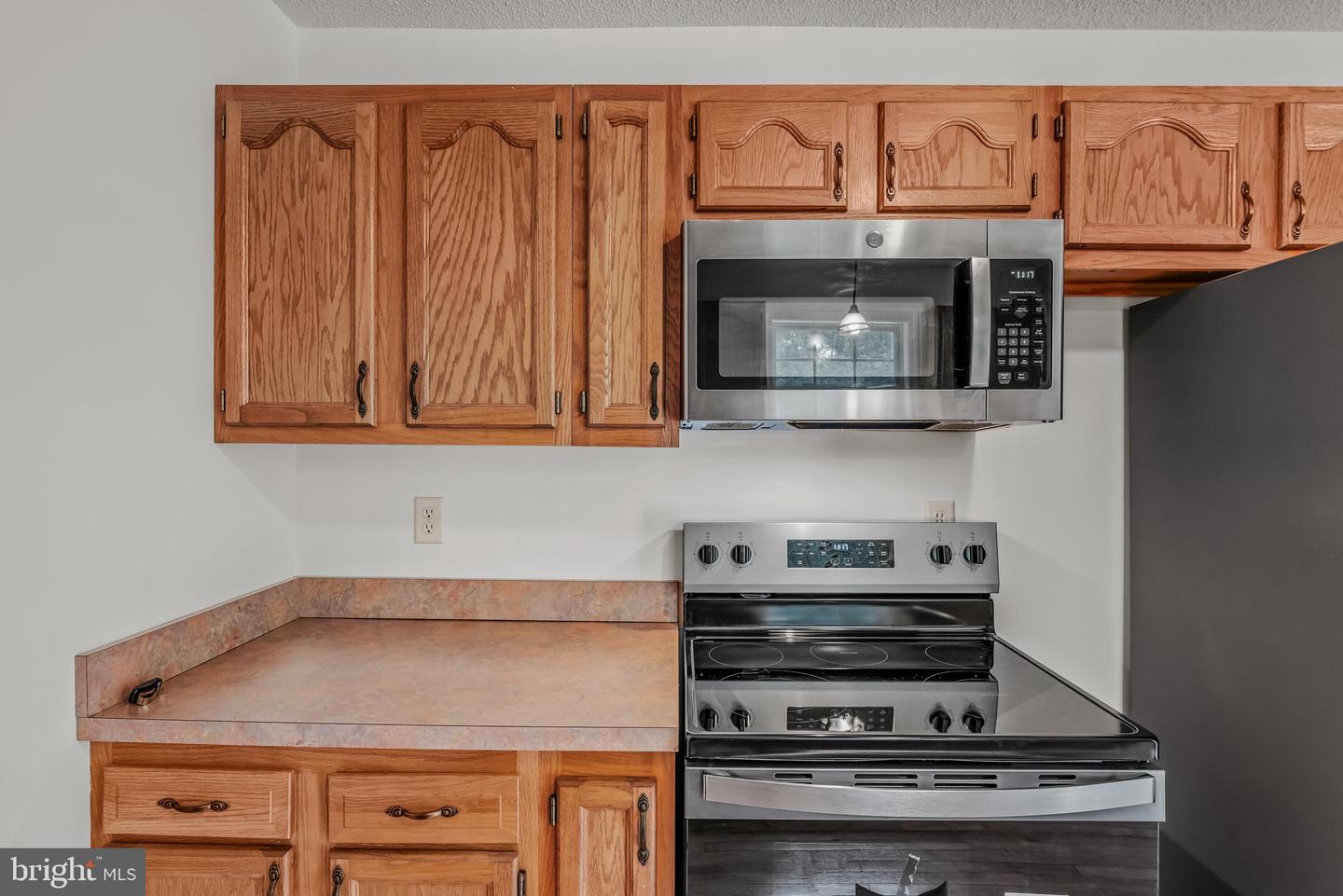 37 Paynes Ln Property Photo 12