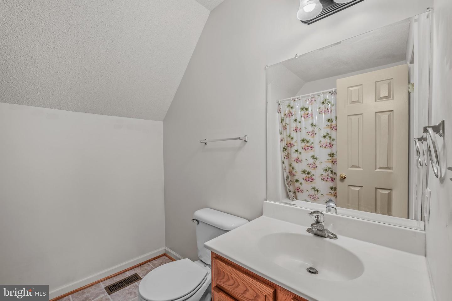 37 Paynes Ln Property Photo 33