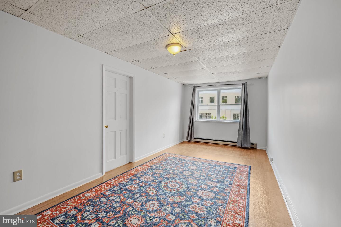 15 N Washington St #5 Property Photo 5