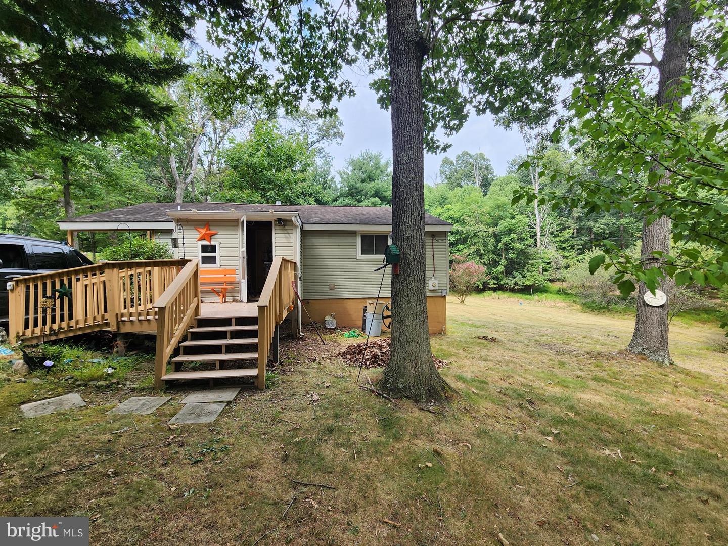 67 Redbud Ln Property Photo 1