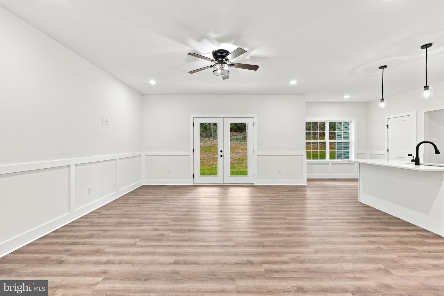 43 Spruce Ln Property Photo 16