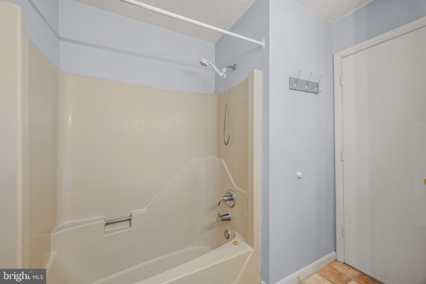 168 N Washington St #200 Property Photo 18