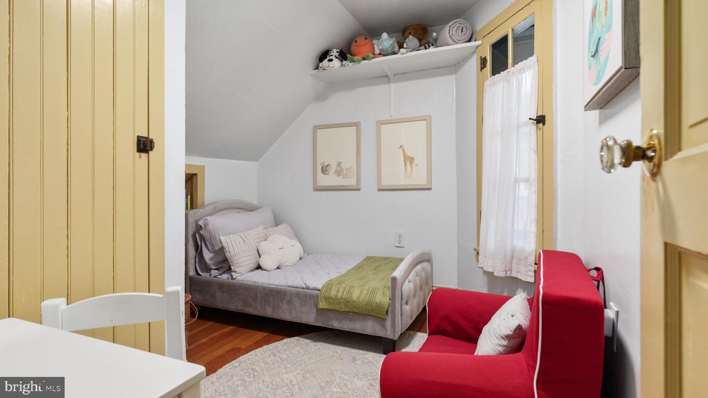 151 E Fairfax St Property Photo 40