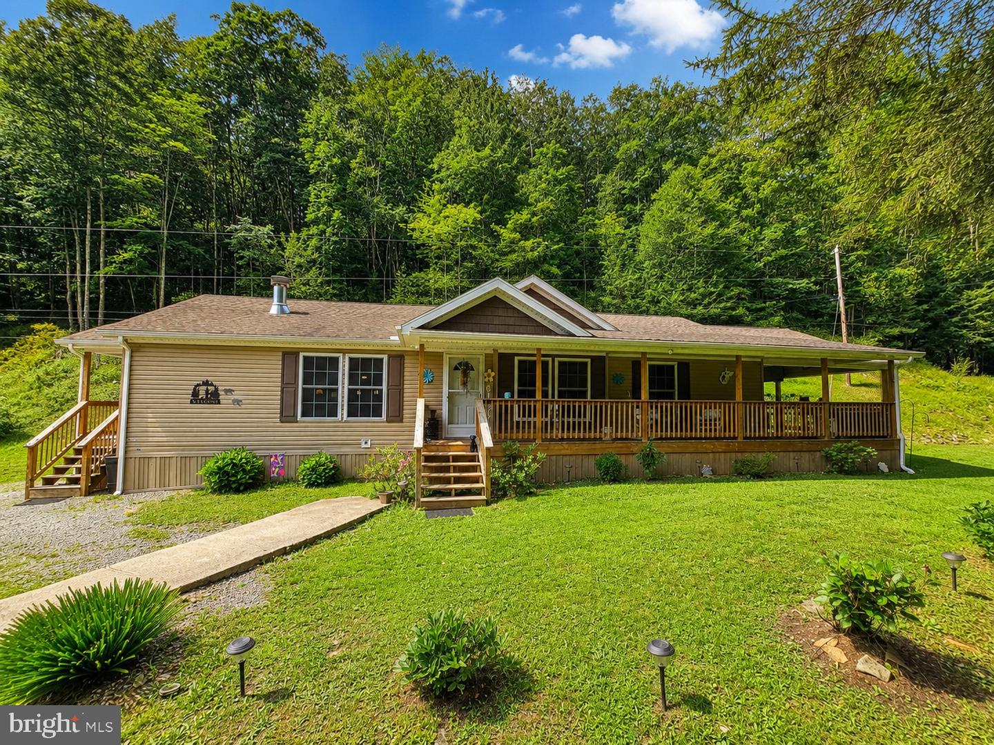 14107 Back Mountain Rd. Property Photo 1