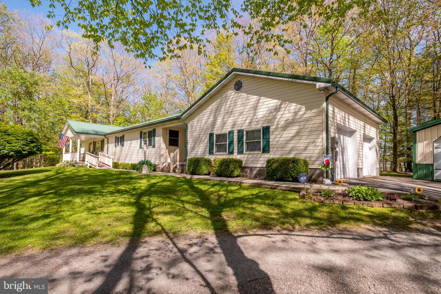 100 W YOUGHIOGHENY DR