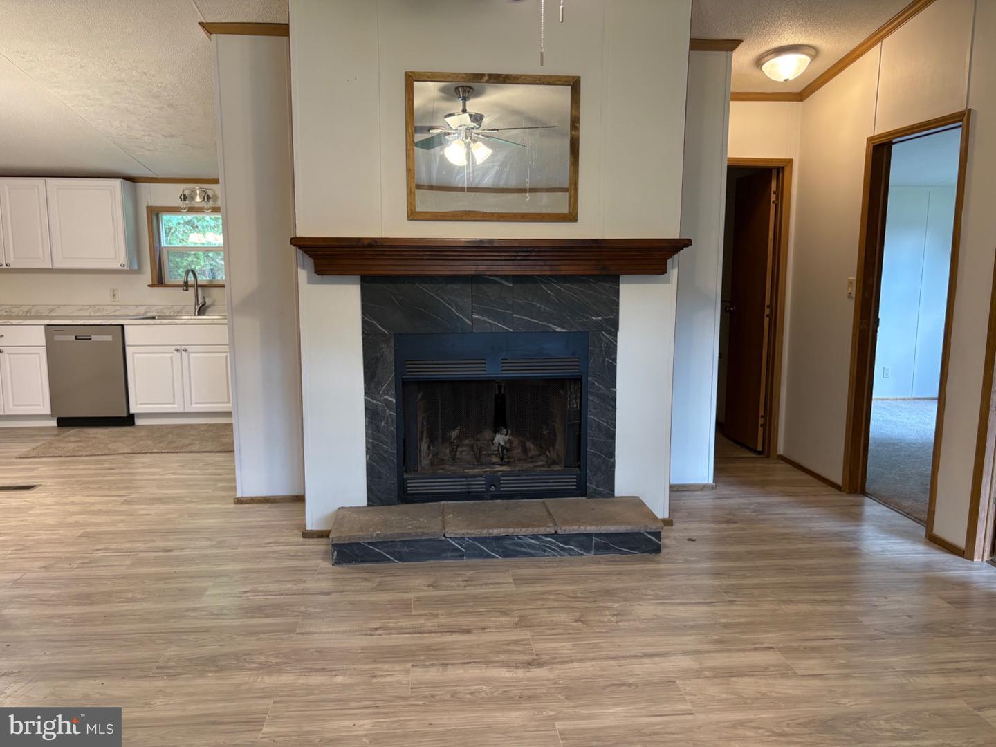 232 Seaford Ln Property Photo 12