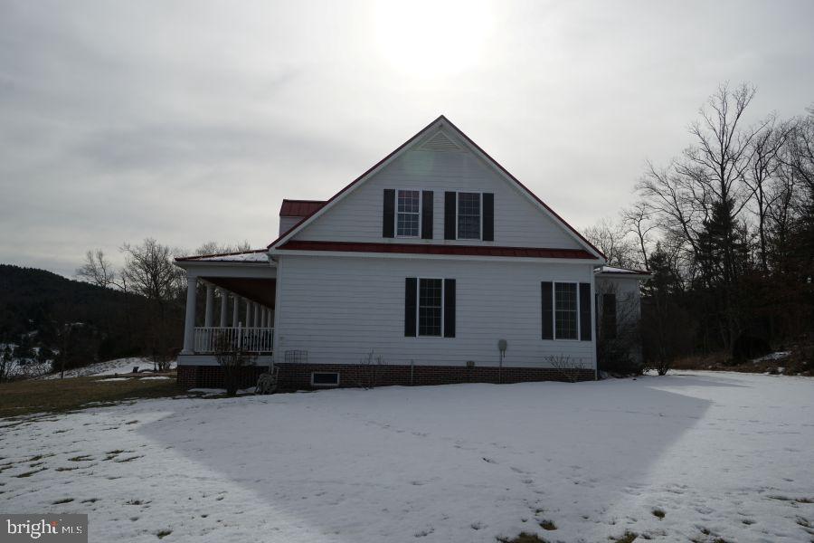 255 Troublesome Valley Rd Property Photo 10