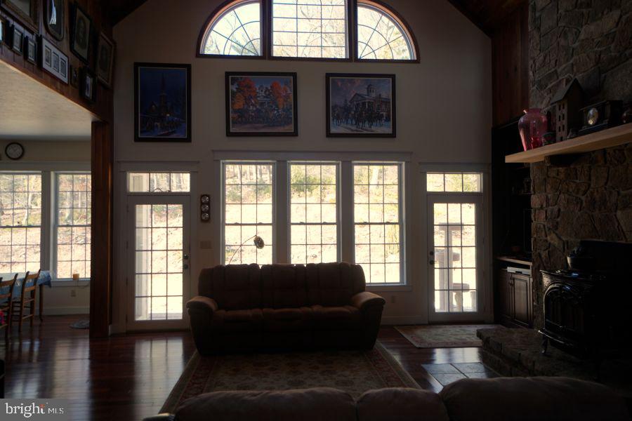 255 Troublesome Valley Rd Property Photo 22