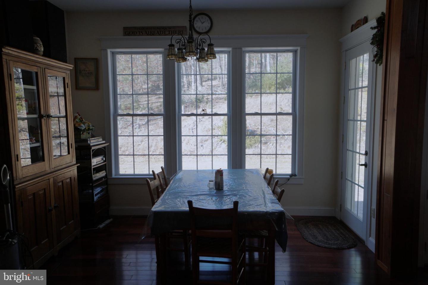 255 Troublesome Valley Rd Property Photo 24