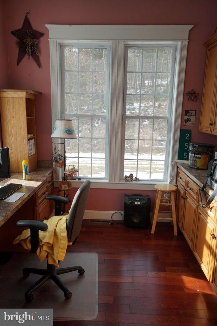 255 Troublesome Valley Rd Property Photo 31