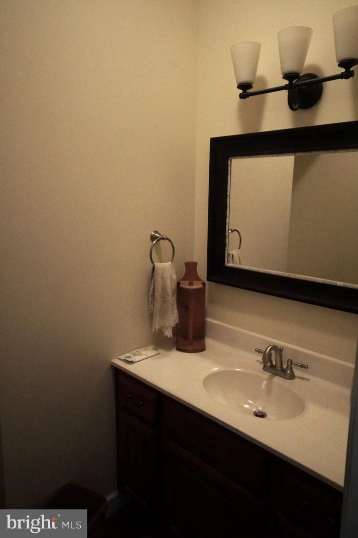 255 Troublesome Valley Rd Property Photo 35