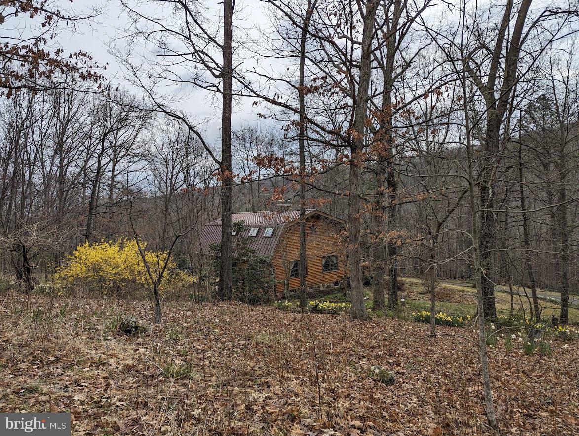 1537 Hidden Valley Rd Property Photo 7