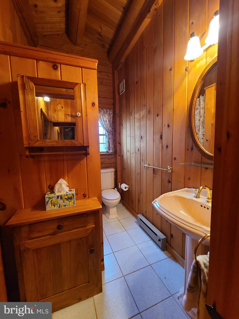 1537 Hidden Valley Rd Property Photo 38