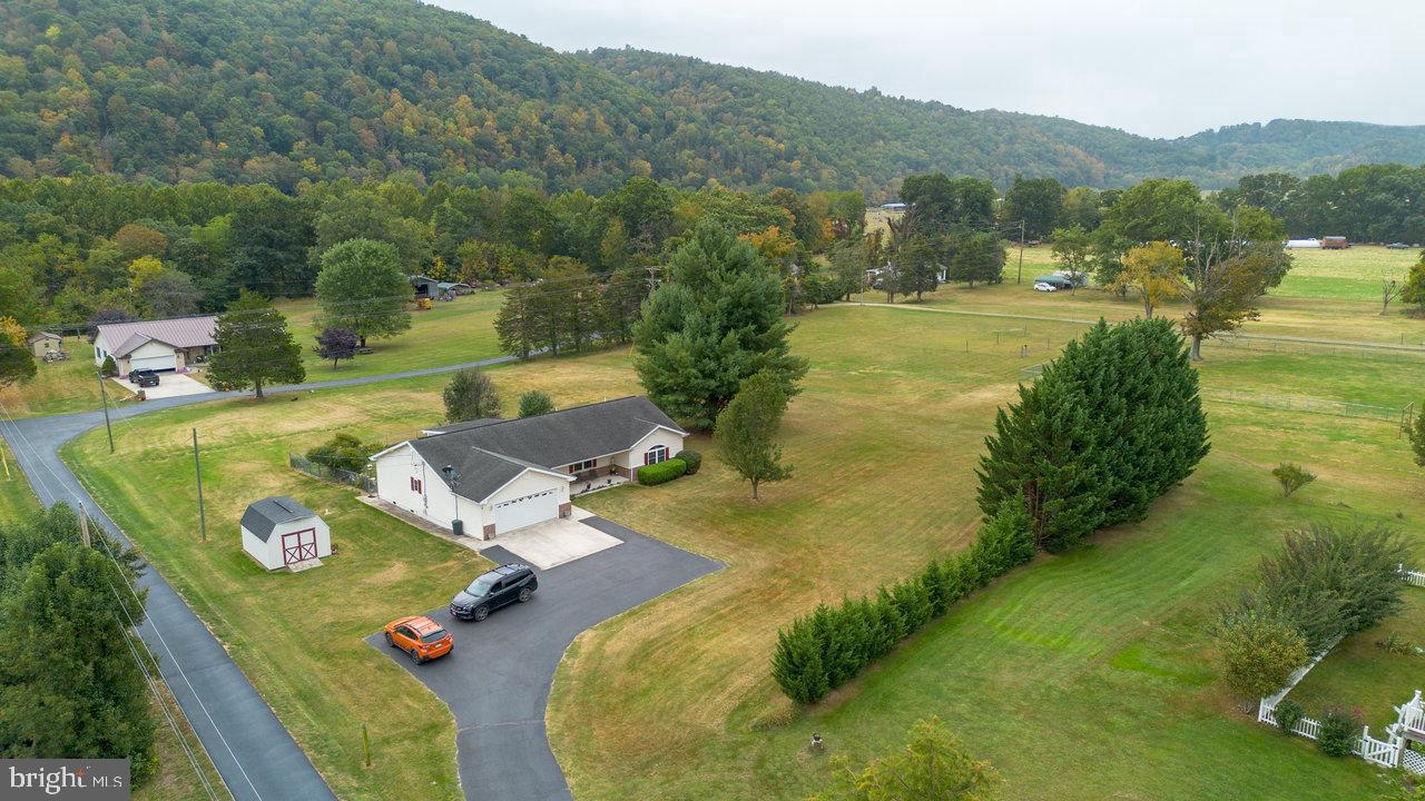 3496 Petersburg Pike Property Photo 4