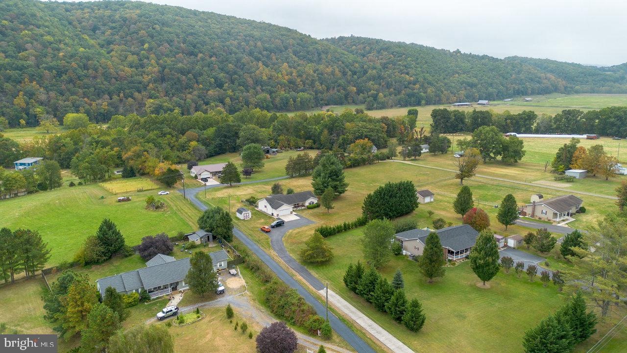 3496 Petersburg Pike Property Photo 7